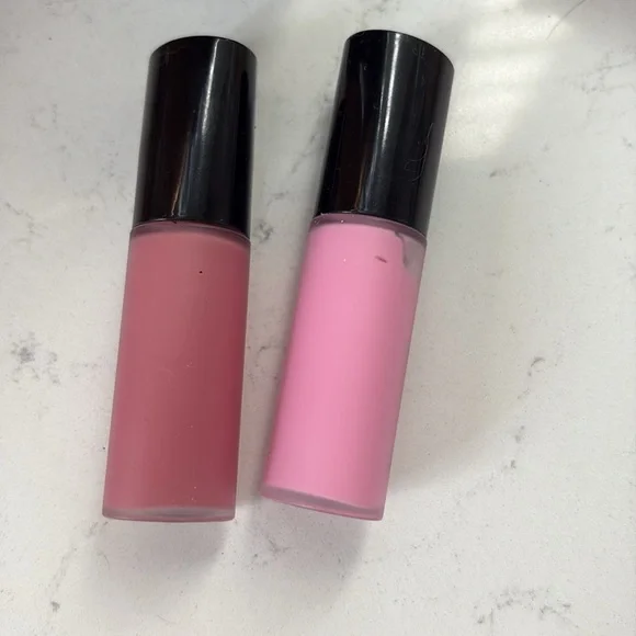 Giorgio Armani Luminous Silk Cheek Tint - Pink